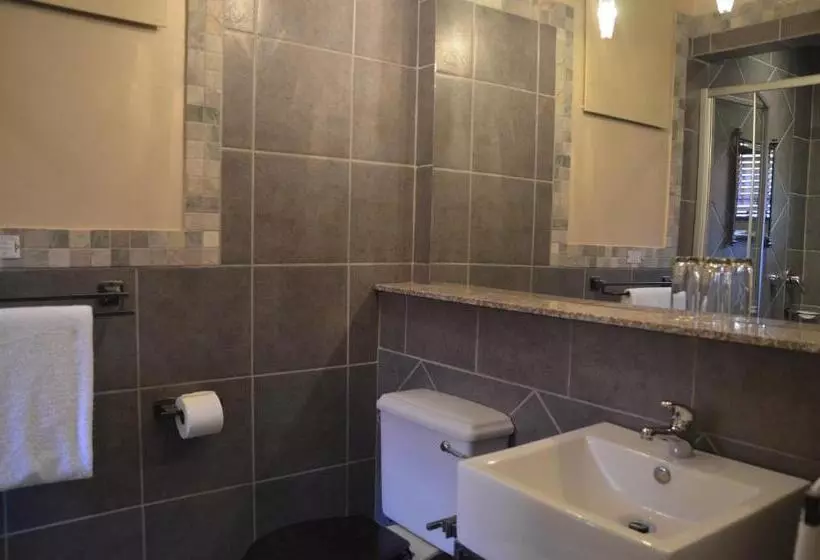 Hotelli The Lodge Bethal