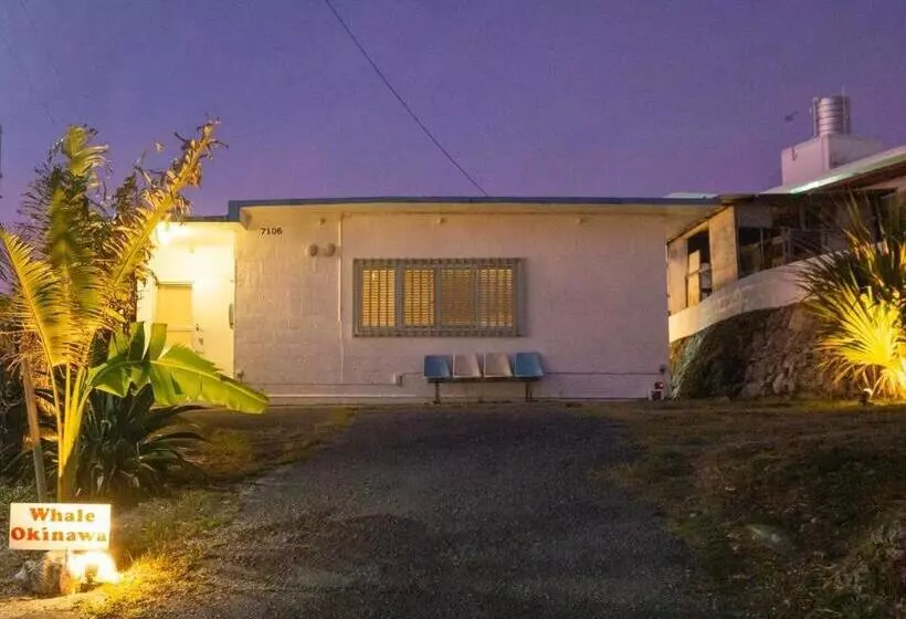 ホテル Whale Okinawa