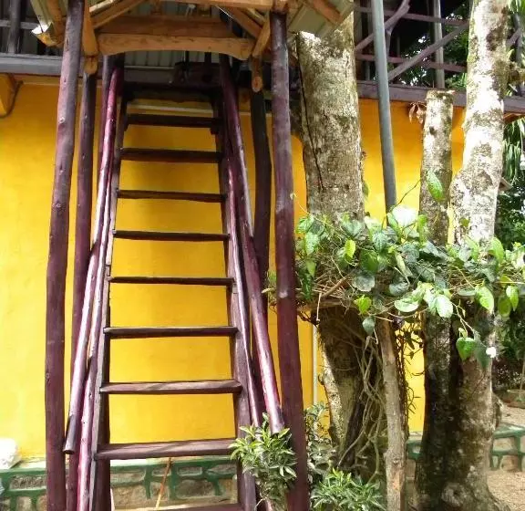 Majatalo Aelam Gardens