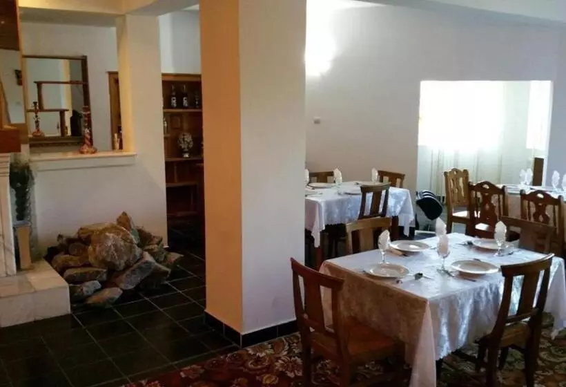 ペンション Casa Lorena