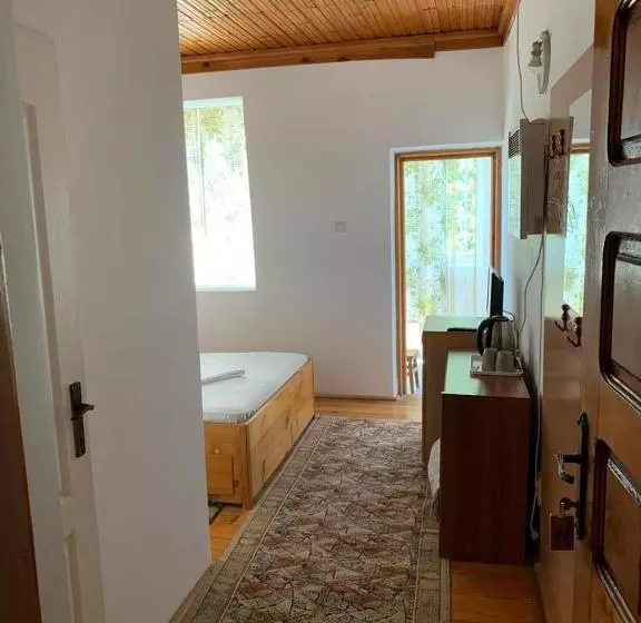 ペンション Casa Lorena