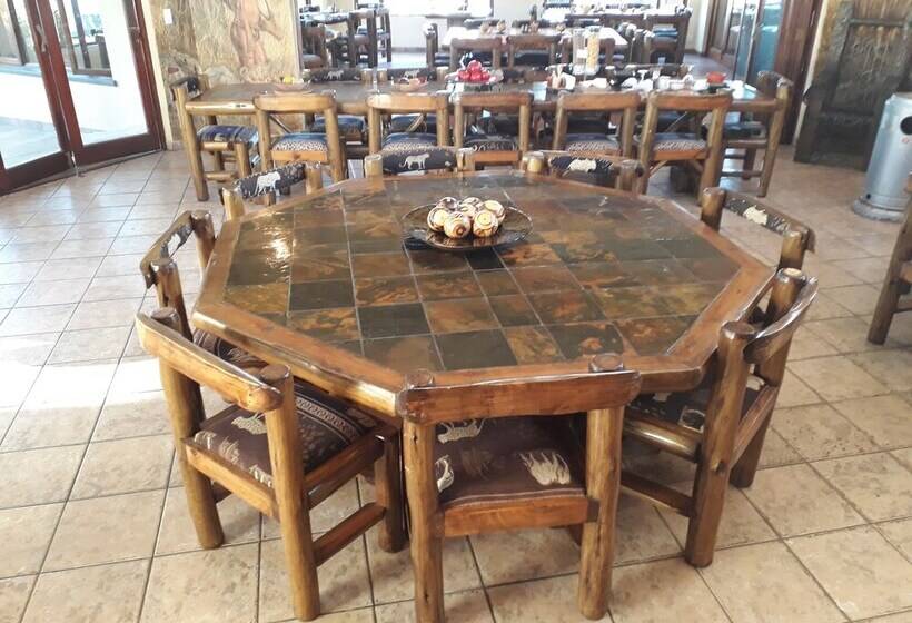 Pension Das Landhaus Guest Lodge & Conferencing Center