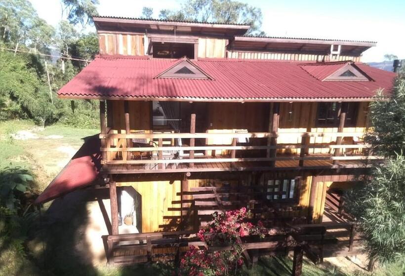 ペンション Holo Pousada Vale Encantado