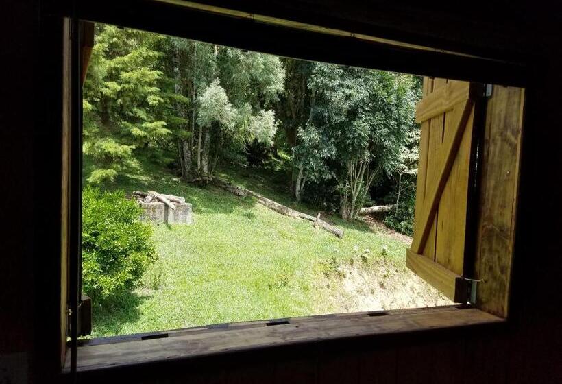 ペンション Holo Pousada Vale Encantado