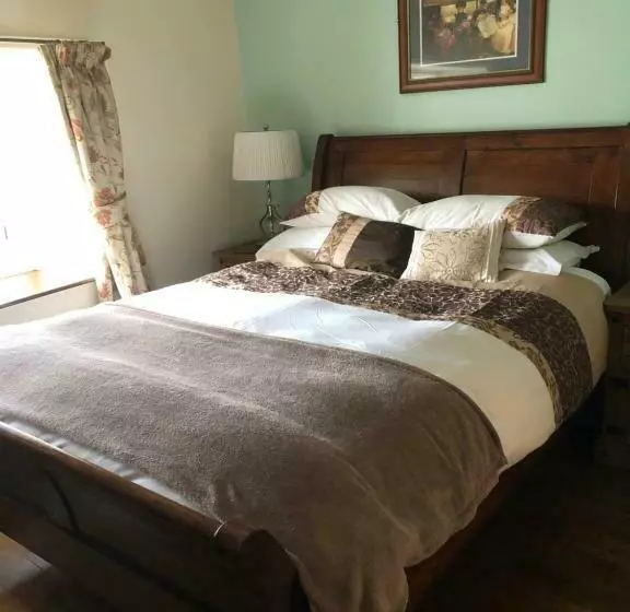 ペンション Manor Lodge Guesthouse