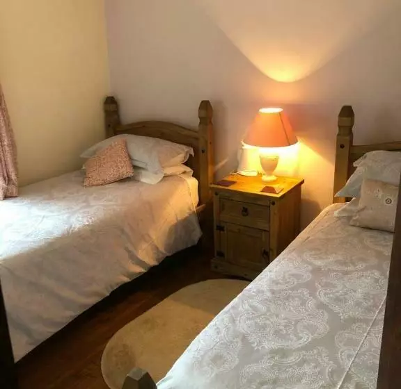 ペンション Manor Lodge Guesthouse