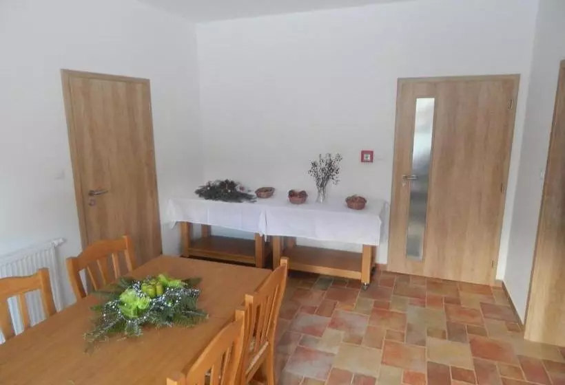 Majatalo Penzion Bednářův Dvůr