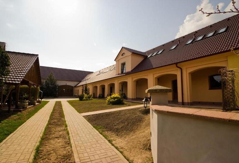 פנסיון Penzion Bednářův Dvůr