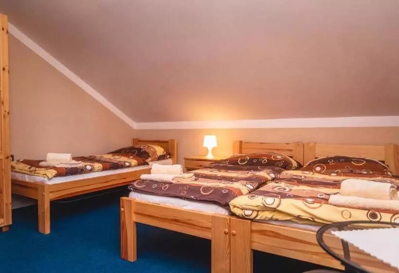 Majatalo Penzion Samorost