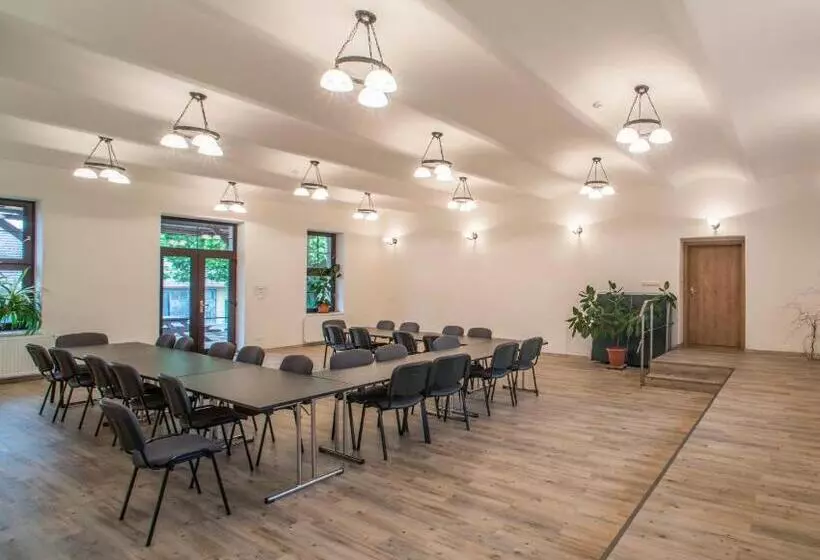 Majatalo Pernštejnův Statek