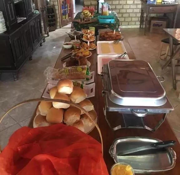 ペンション Pousada Villa Bella