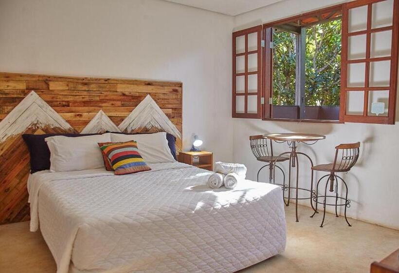 بنسيون Tiô Isolda Artes & Hospedaria