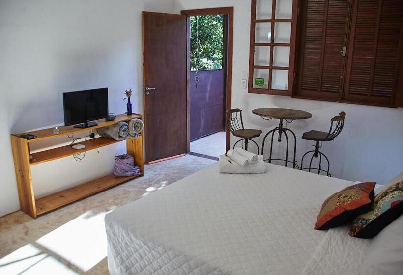 بنسيون Tiô Isolda Artes & Hospedaria