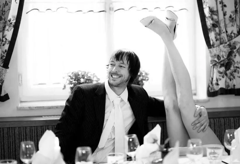 ユースホステル Landgasthaus Helpfauer Hof