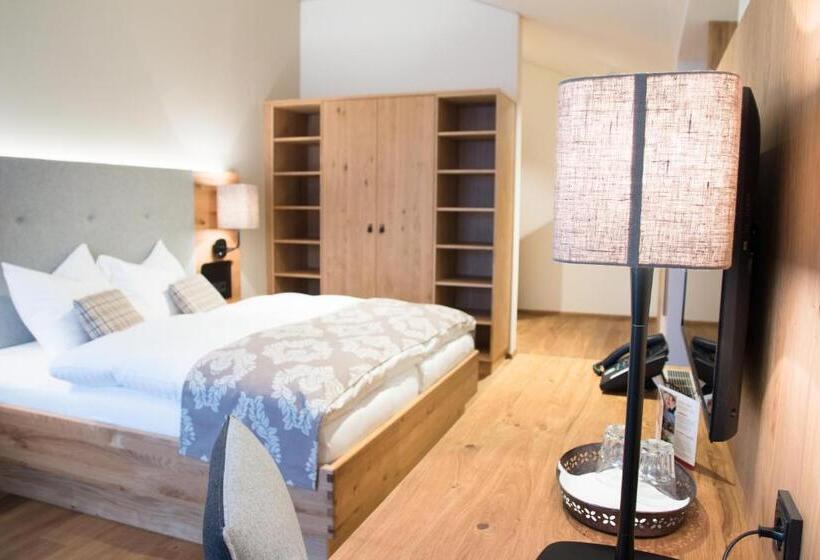 Hostel Landgasthaus Helpfauer Hof