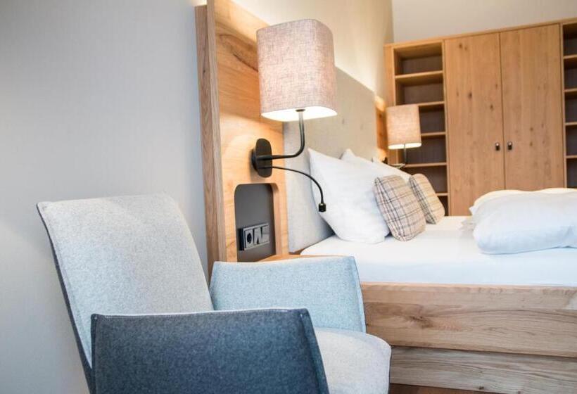 Hostel Landgasthaus Helpfauer Hof