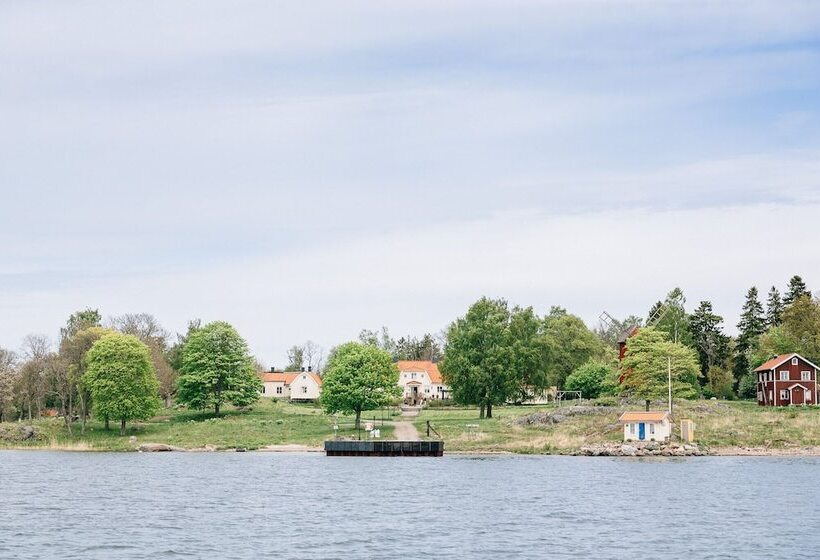 فندق صغير Lidö Värdshus