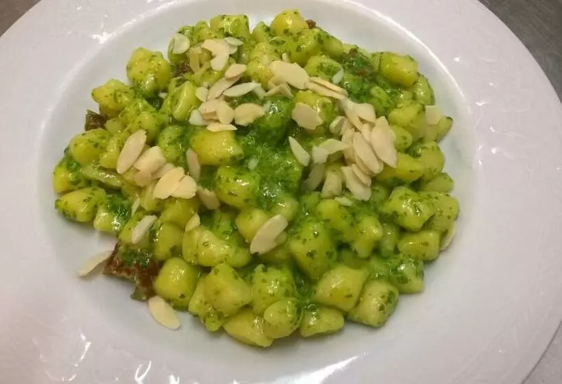 Aamiaismajoitus (B&B) Locanda Dell Arcangelo