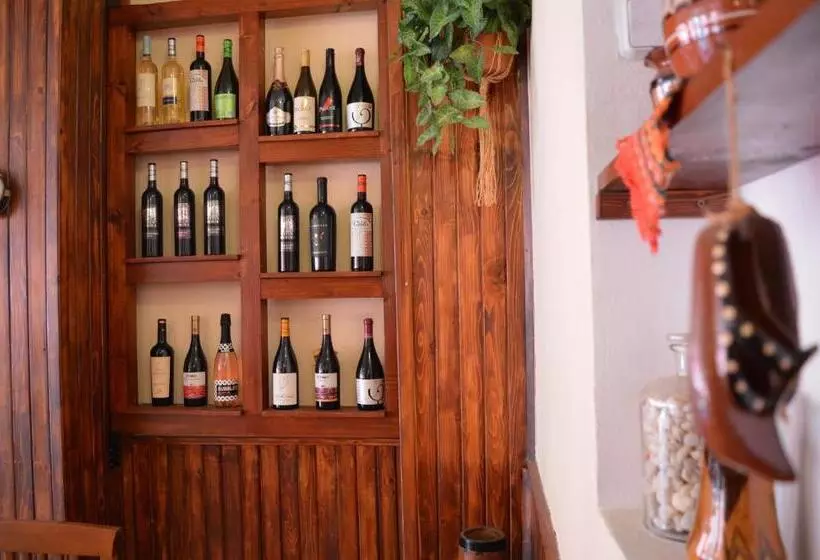 Hotelli Armira Family