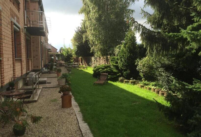 Domizil Hotel Düren Kastanienhof