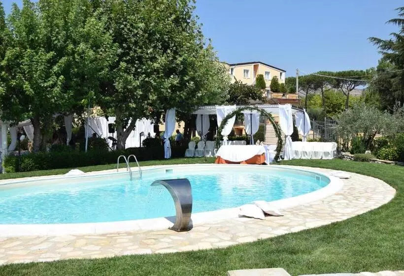 Hotelli Ristorante Guardanapoli