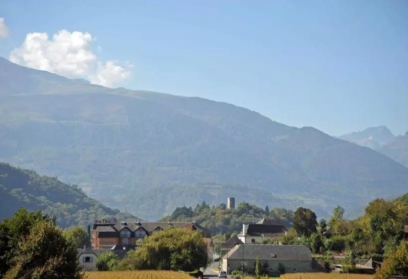 Hotelli Hôtel Chez Pierre D'agos