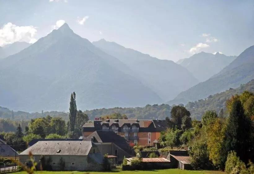 Hotelli Hôtel Chez Pierre D'agos