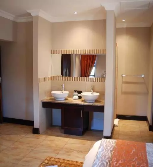 Hotelli Kathuhari Guesthouse