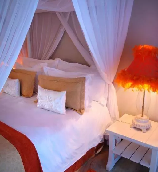 Hotelli Kathuhari Guesthouse