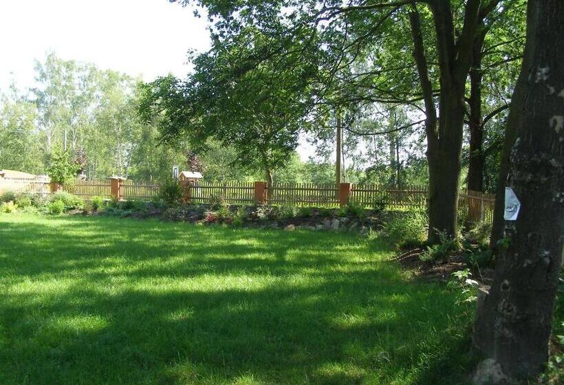 ホテル Na Statku Mirošov