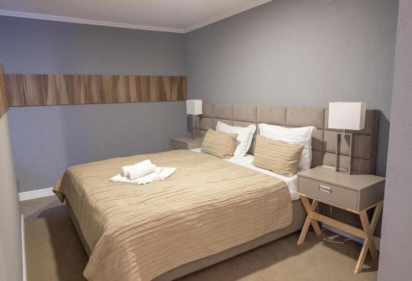 Отель Roberto Slanic Prahova