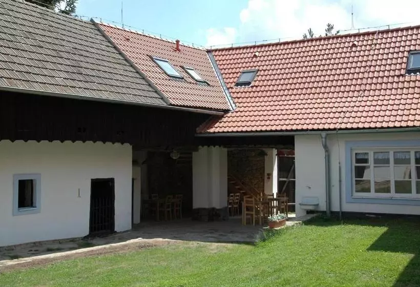 ペンション Bořetínský Statek