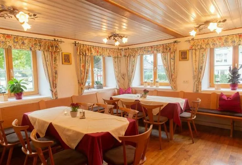 Majatalo Gasthof Zum Rößle Lautrach