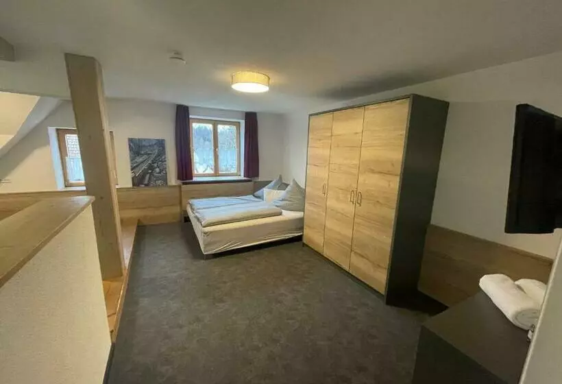 Majatalo Gasthof Zum Rößle Lautrach