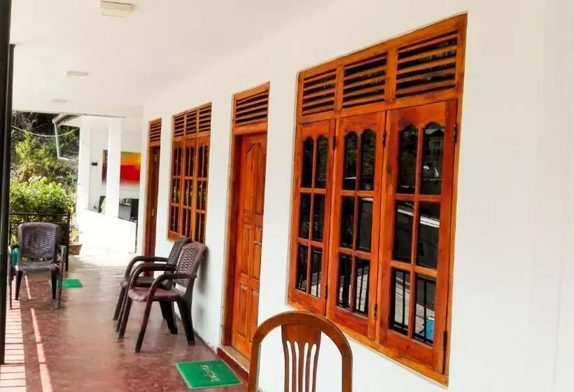 Majatalo Green View Guest Inn