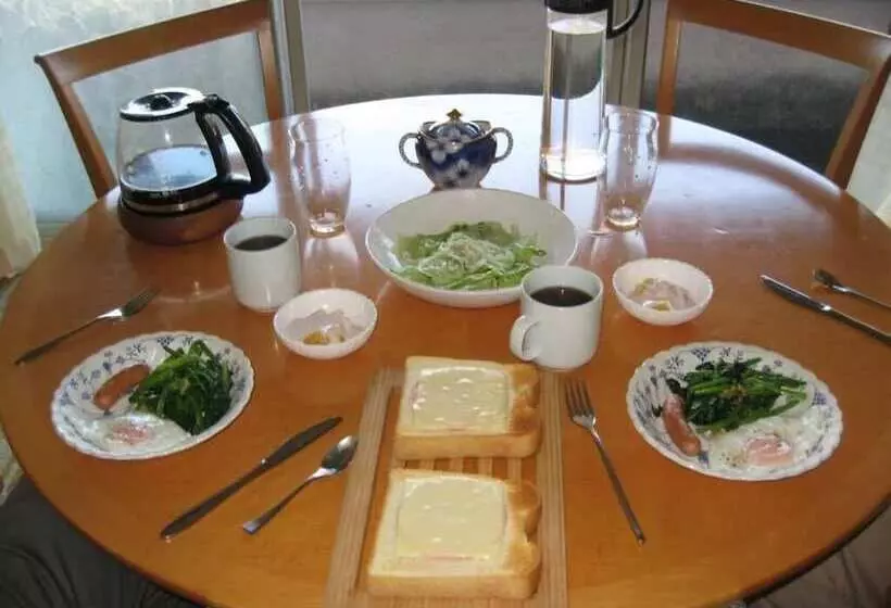 Majatalo Guesthouse Fukiaesu