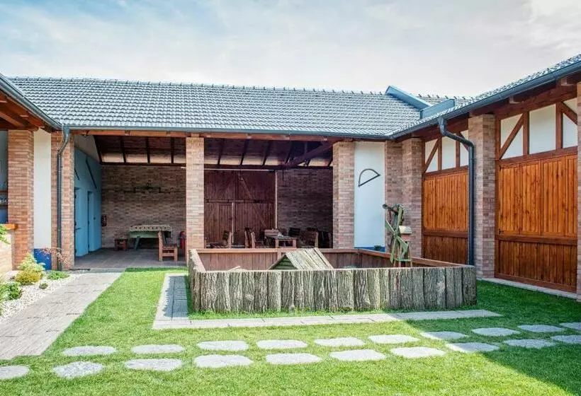 Majatalo Hospůdka Na Haldě