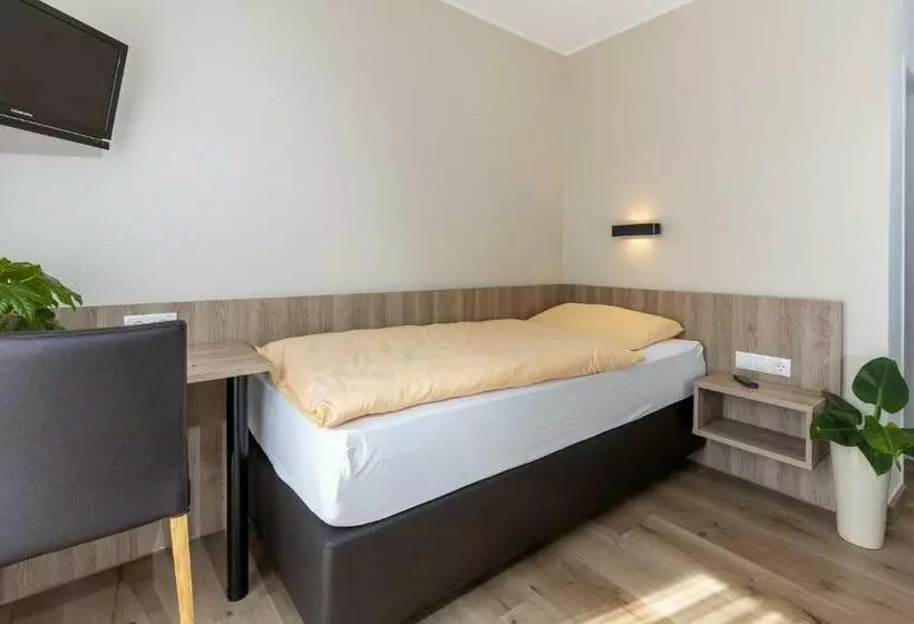 Majatalo Landgasthaus Berns De Bakker