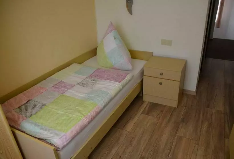 Majatalo Landgasthaus Berns De Bakker