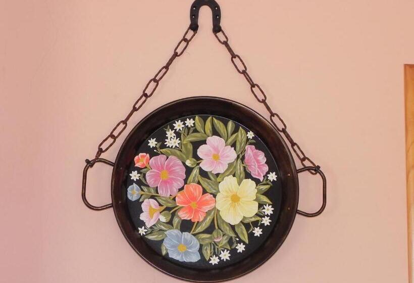 بنسيون O Lar De Carmiña