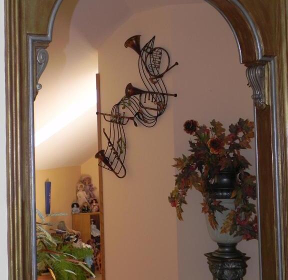 بنسيون O Lar De Carmiña