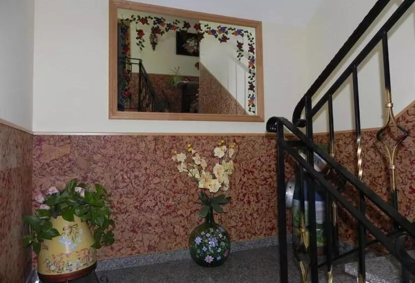 Majatalo O Lar De Carmiña