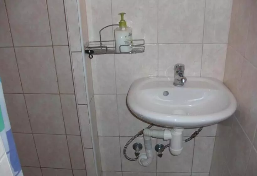 Majatalo Penzion Aneta