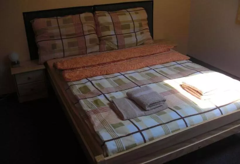 Majatalo Penzion Aneta