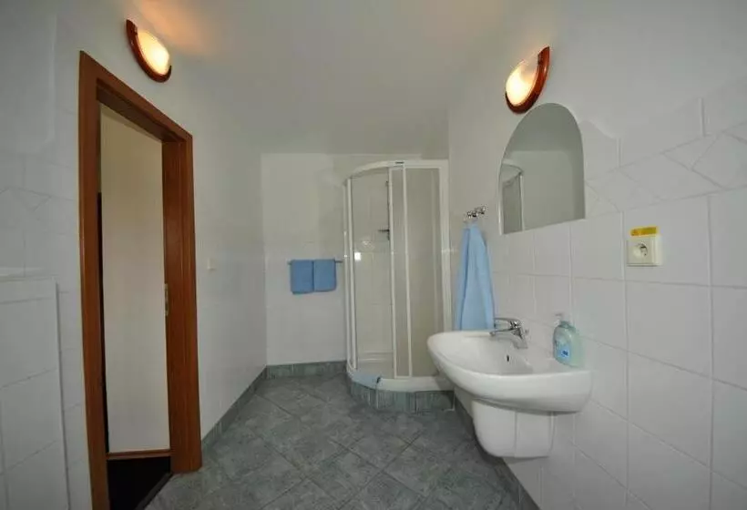 Majatalo Penzion Praktik Krumlov