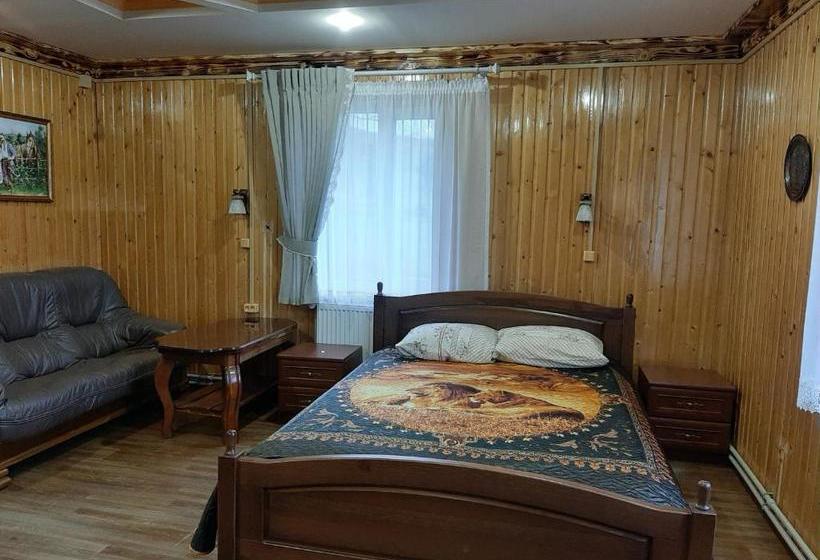 بنسيون Zatyshok