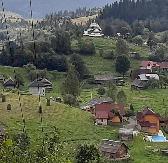 بنسيون Zatyshok