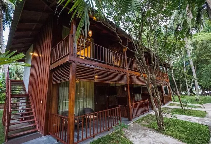 Lomakeskus Sea Shell Neil