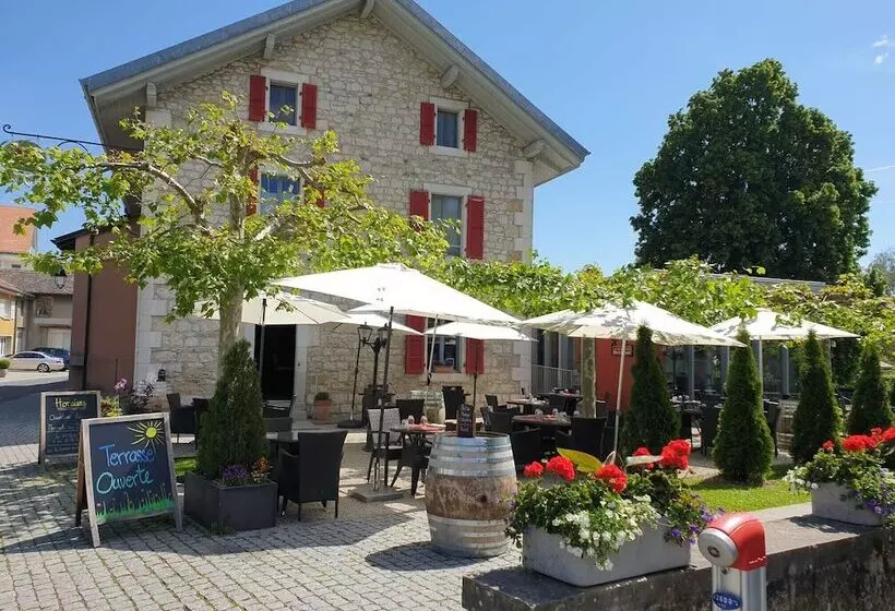 ユースホステル Hôtel Au Boeuf Rouge