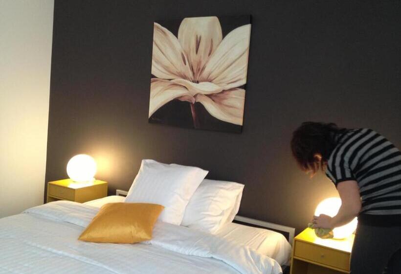 旅馆 Hôtel Au Boeuf Rouge